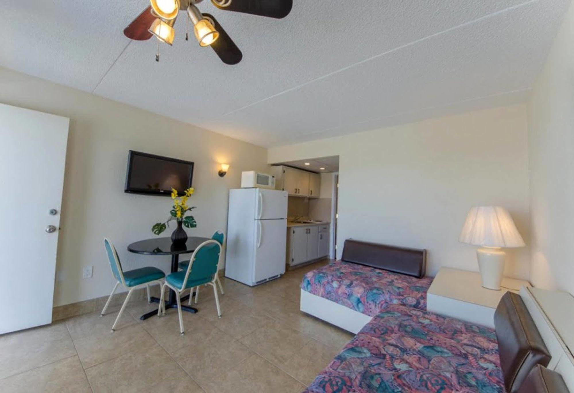 Crystal Beach Motor Inn Уайлдвуд-Крест Экстерьер фото